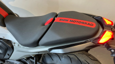 BMW R1300 RS SE (25MY)